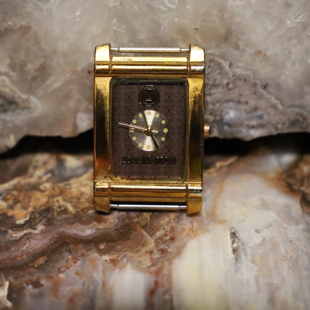 Louis Vuitton Vintage Women's Rare Watch No.316